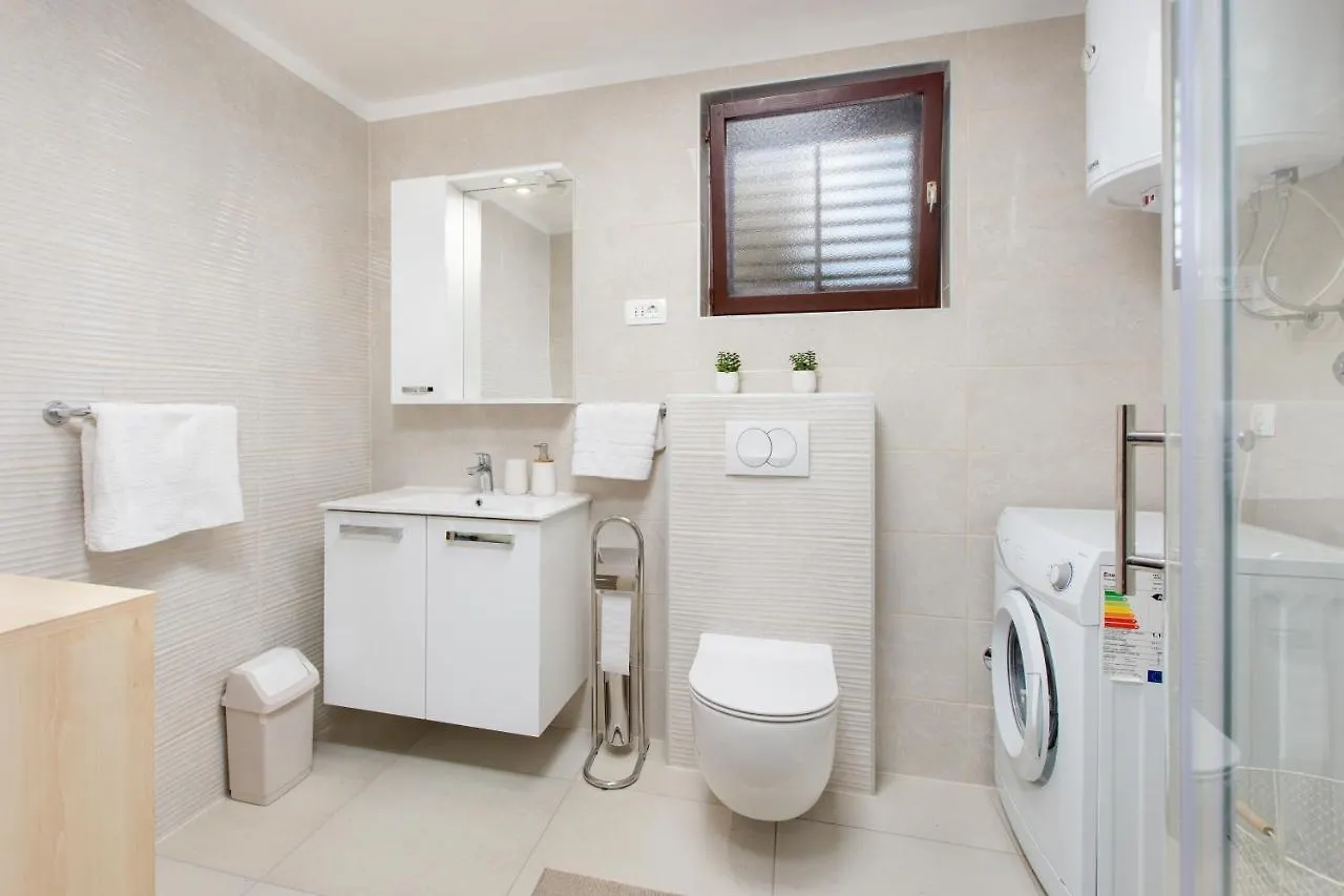 Apartments Gogsy Malinska 0*,