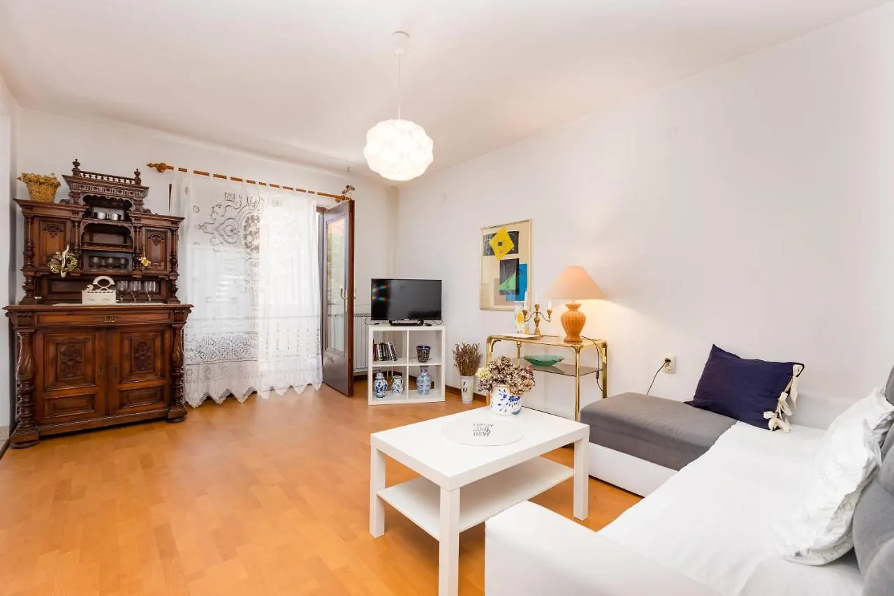 Apartments Gogsy Malinska 0*,  Croatia