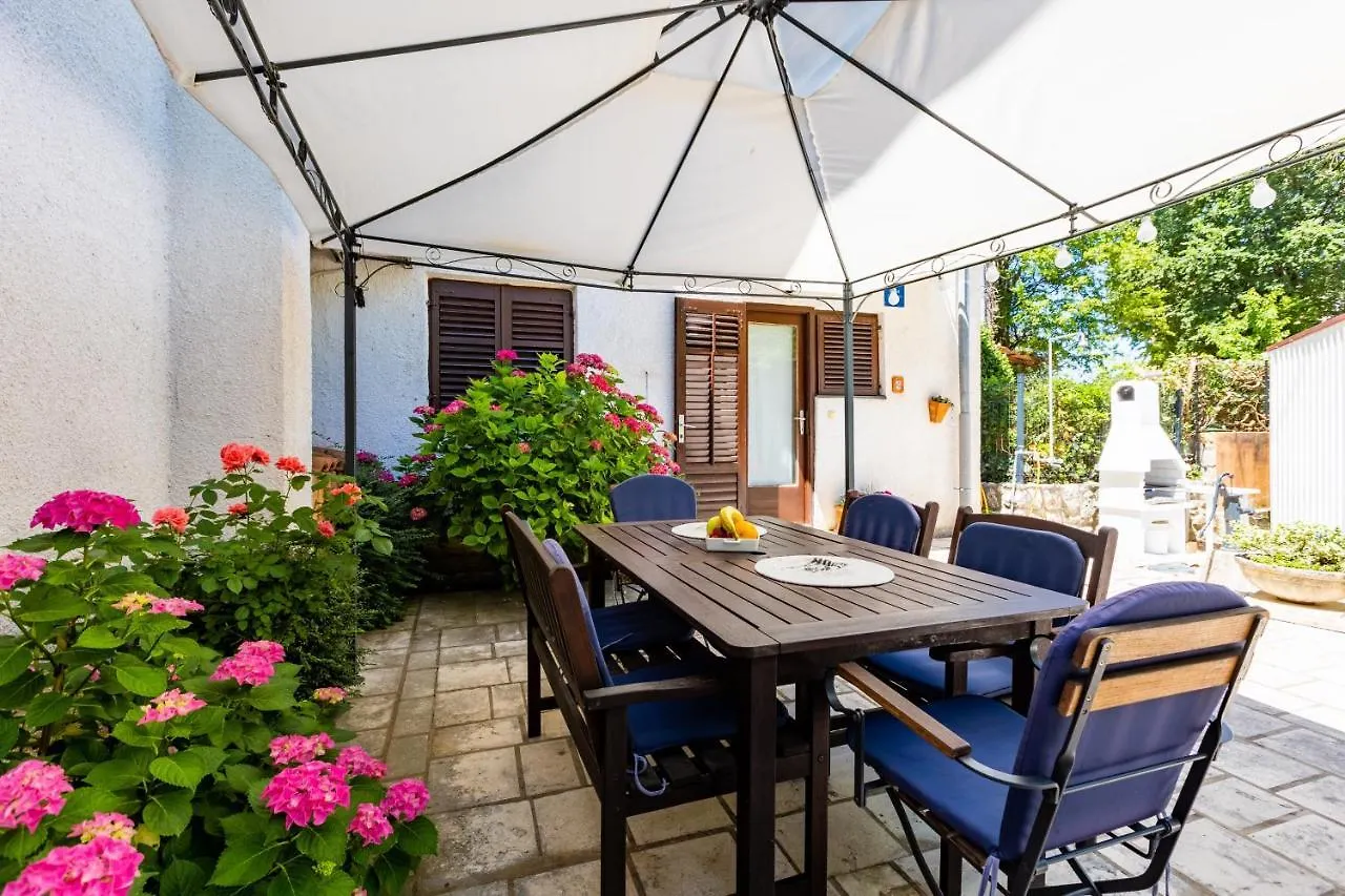 Apartments Gogsy Malinska