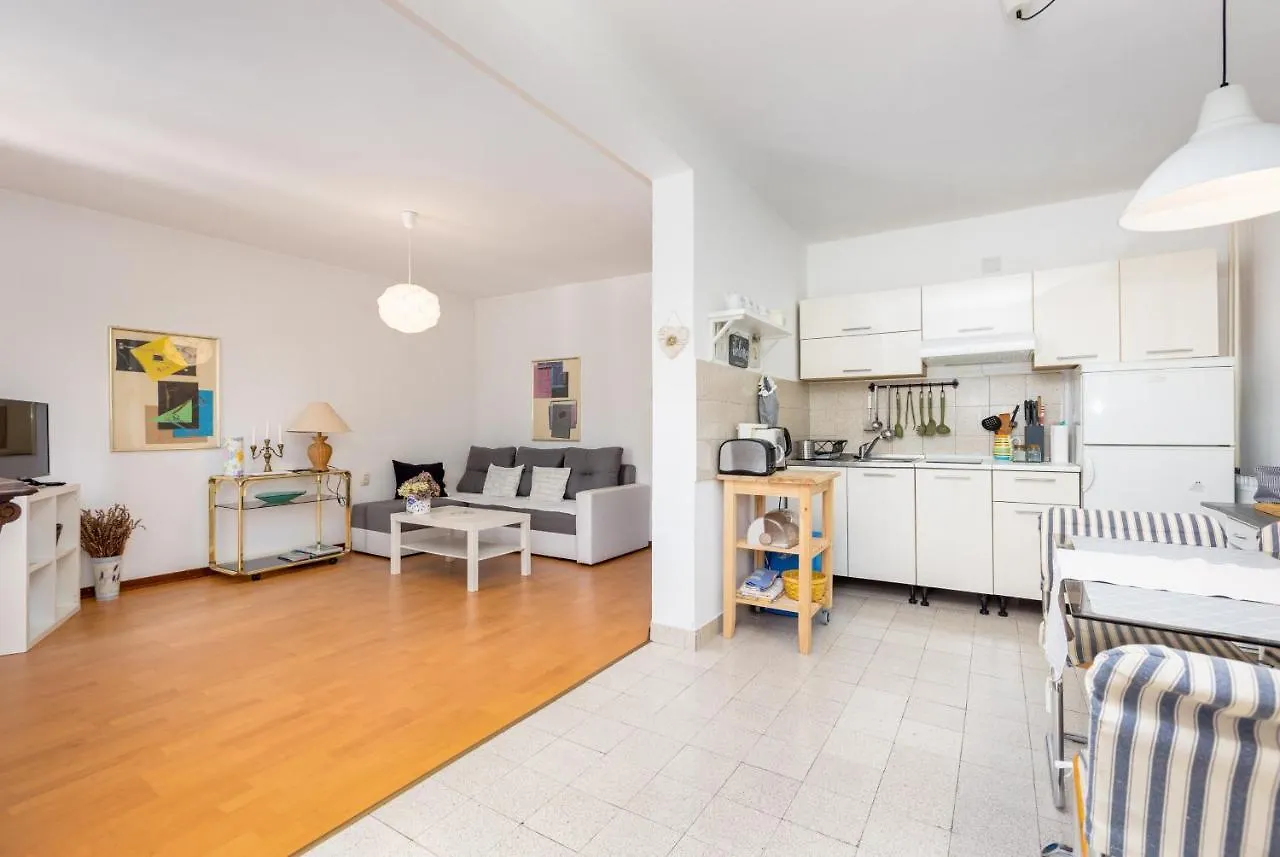 Apartments Gogsy Malinska