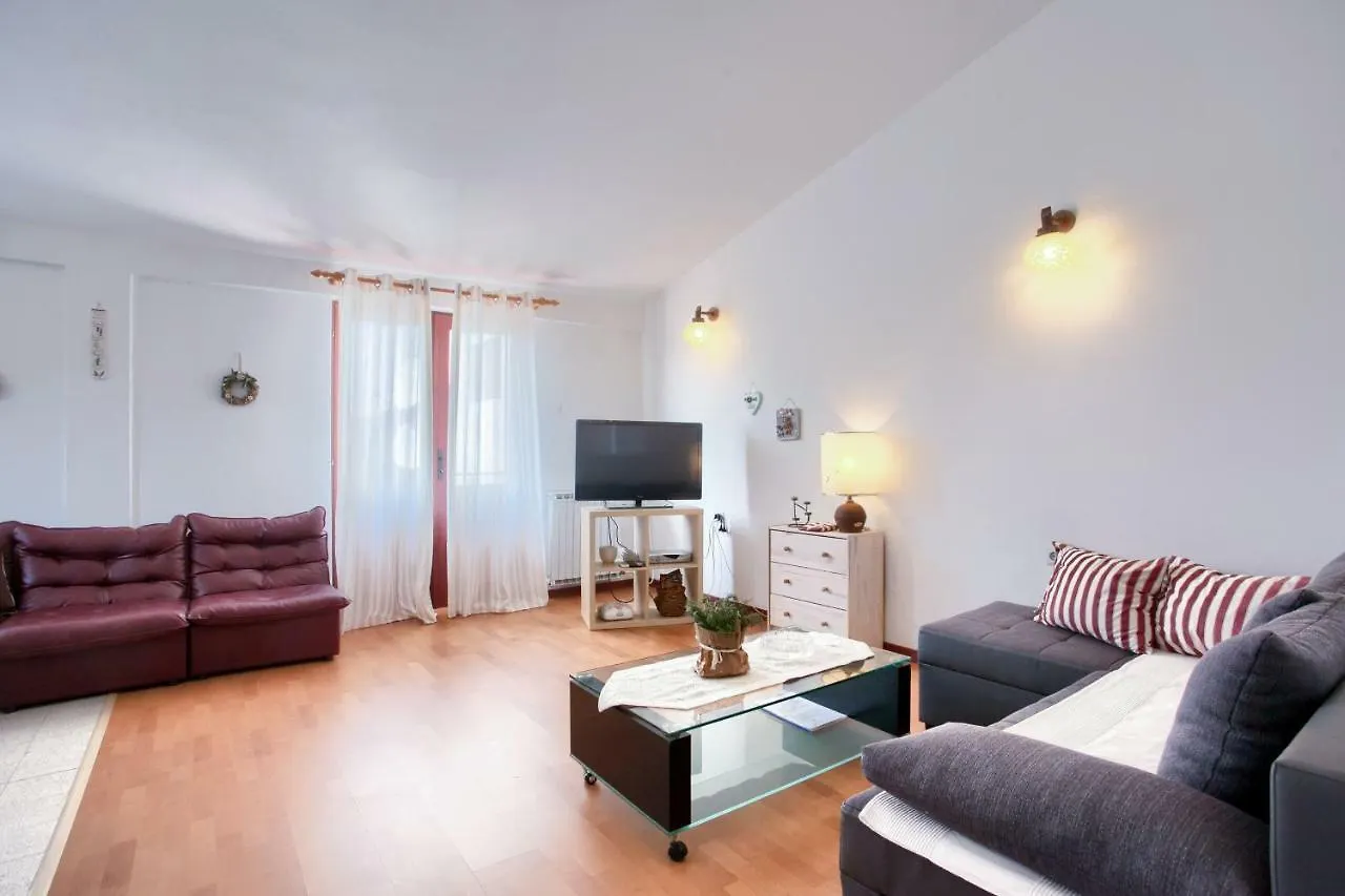 Apartments Gogsy Malinska 0*,  Croatia